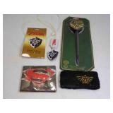 Zelda Light Up Necklace - Zelda HYRULE Pen & Pen