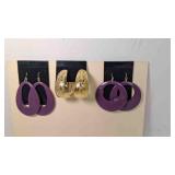 Vintage Costume Pierced Earrings - Gold Tone Hoops