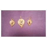 Vintage Gold Tone Cameo Necklace Pendant & Pierced