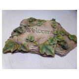 Decorative Welcome Stone Plaque w/Frogs & Ivy