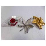 3 Vintage Ladies Brooches