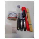 Hamilton Beach Thermometer - Silicone Spatula