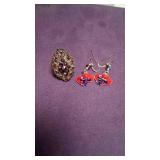 Red Hat Purple Bow Dangle Earrings & Vintage Red