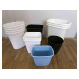 12 Plastic Trash Cans