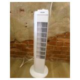 Pelonis Standup Oscillating Fan--Powers on