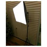 Photography Light on Stand Hpusn--power on