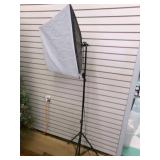 Photography Light on Stand Hpusn--power on