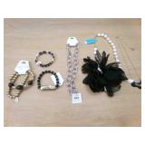 6 NEW Fashion Necklaces & Bracelets