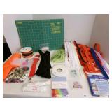 Folding Cutting Mat, ribbon, Buttons, zippers 14"