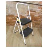 Cosco 2 Step Folding ladder