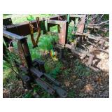 Jd modle 825 row cultivator