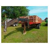 Gooseneck dump trailer