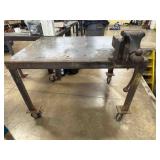 METAL ROLLING SHOP BENCH W/ 5" VISE