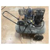 CAMPBELL HAUSFELD PORTABLE AIR COMPRESSOR