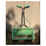 Yard Fertilizer Applicator