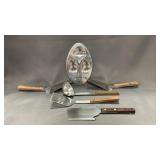 5 Kitchen Utensils With Farmers CO-OP Elevator