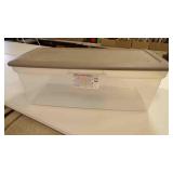 Sterilite 90 Q Storage Box