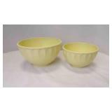 2 Matching Vintage Pastel Yellow Nesting Mixing