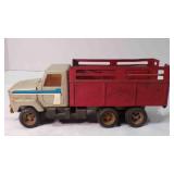 ERTL pressed steel International cattle truck