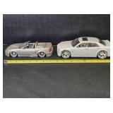 2 diecast cars; Hot Wheels 2005 Chrysler 300C Hemi