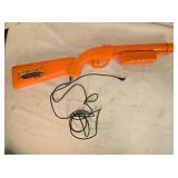 Big Buck Hunter Orange Wired Light Gun, 27" long