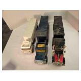 3 model tractor/trailer rigs; Ertl Wal-Mart (19")
