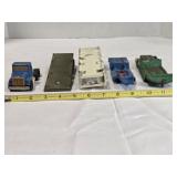 Semi-tractor/trailer rig, 10ï¿½" long; 3 trailers