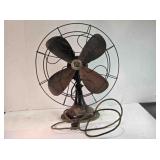 Oscillating fan; Robbins & Myers, Inc, 21" tall