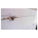 Vintage Metal Fishing Rod w/Baitcasting Reel