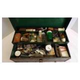 Vintage Park Manufacturing Co. Metal Tackle Box