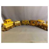 Deeds of Jamaica Handmade 5-Unit Wood Train