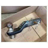 TAILER HITCH /2'BALL