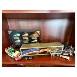 MAC TOOLS RACE CAR: HARLEY DISPLAY, PETERBILT