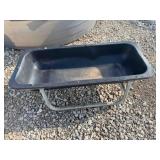Plastic bunk feeder