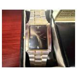 QUARTZ DIAMOND WATCH