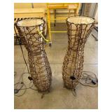 2 - Dï¿½COR FLOOR LAMPS