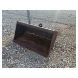 WR 5ft bucket off JD. Excavator