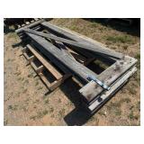 2 WOODEN GATES, 8