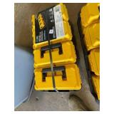 4 BOX UTILITY CRATES