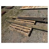 2 USED WOODEN POST