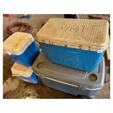 4 DIFFERENT SIZE ICE CHEST