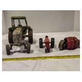 Vintage tractors & wheels; Die cast IH tractor, 5"