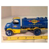 ERTL 1926 Mack Sunoco tanker coin bank