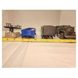 4 Lionel railroad car models