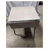 Drop leaf chrome dinette table