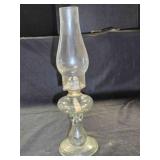 Clear glass oil lamp, 9" tall, 16ï¿½" w/chimney