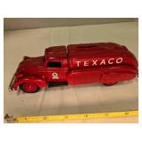 ERTL 1939 Dodge Airflow Tanker locking coin bank