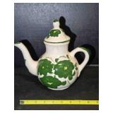 Ceramic pitcher w/flower motif, 9ï¿½" tall