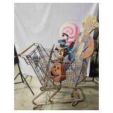 Metal shopping cart & wooden yard dï¿½cor