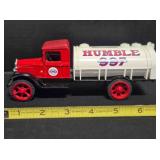 1931 Hawkeye Tanker die-cast metal coin bank
